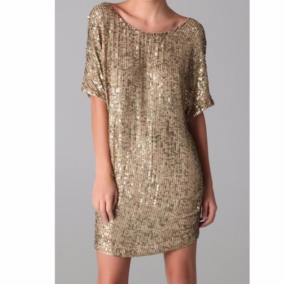 gold sequin tshirt dress